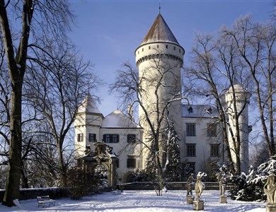 Excursion en groupe aux châteaux de Konopiště & Karlštejn