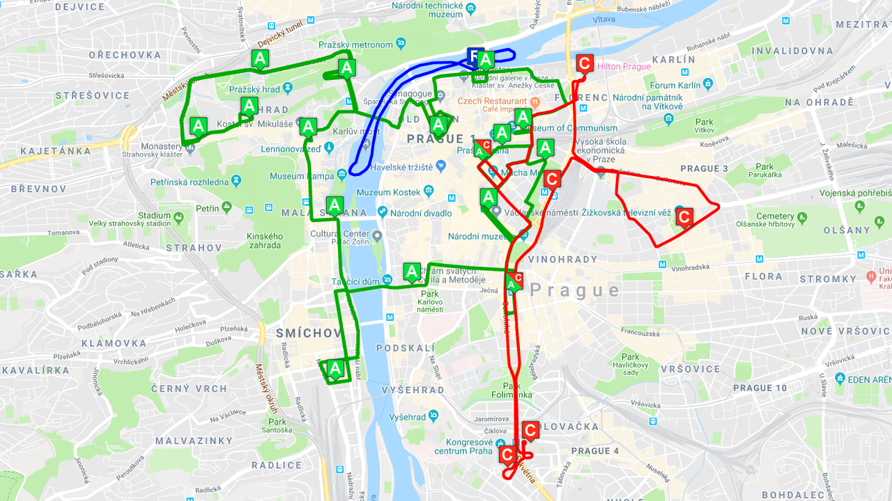 Carte indiquant les différents itinéraires de bus avec des lettres "A C R"