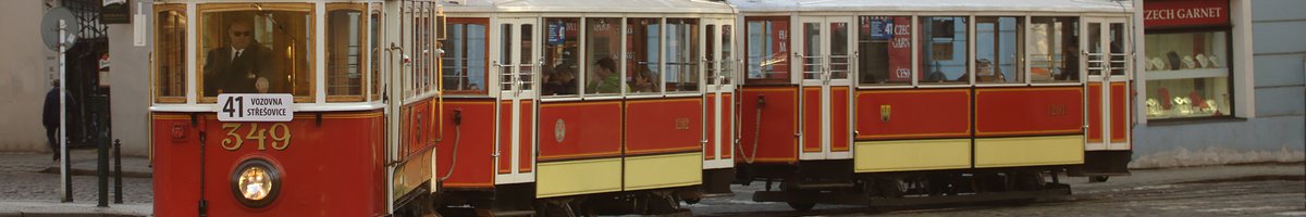 main picture historical tram Prague