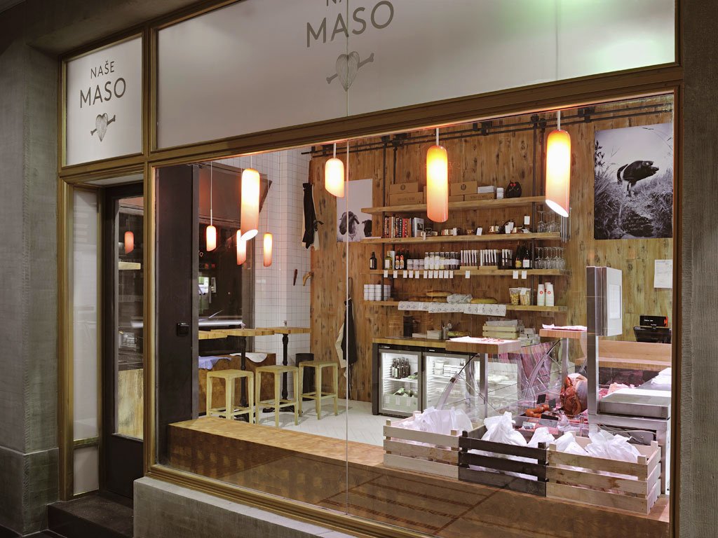 2 Nase maso Prague
