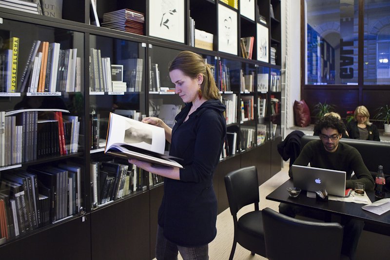 4 Leica Gallery Prague