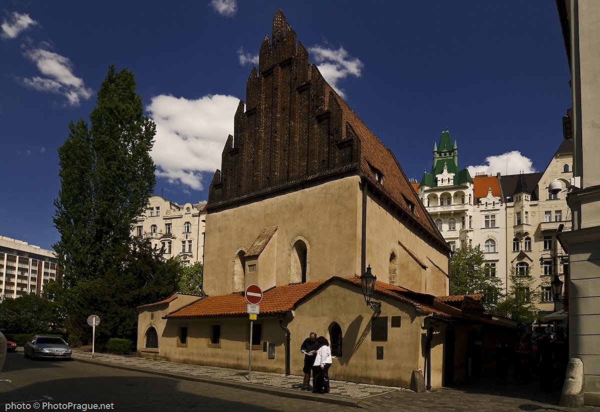 2 Jewish museum Prague