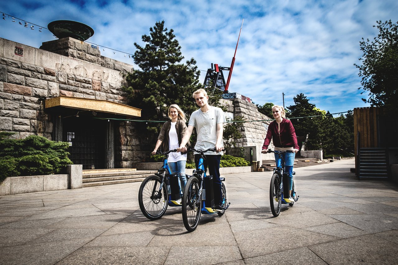 2 Electric scooter tour Prague